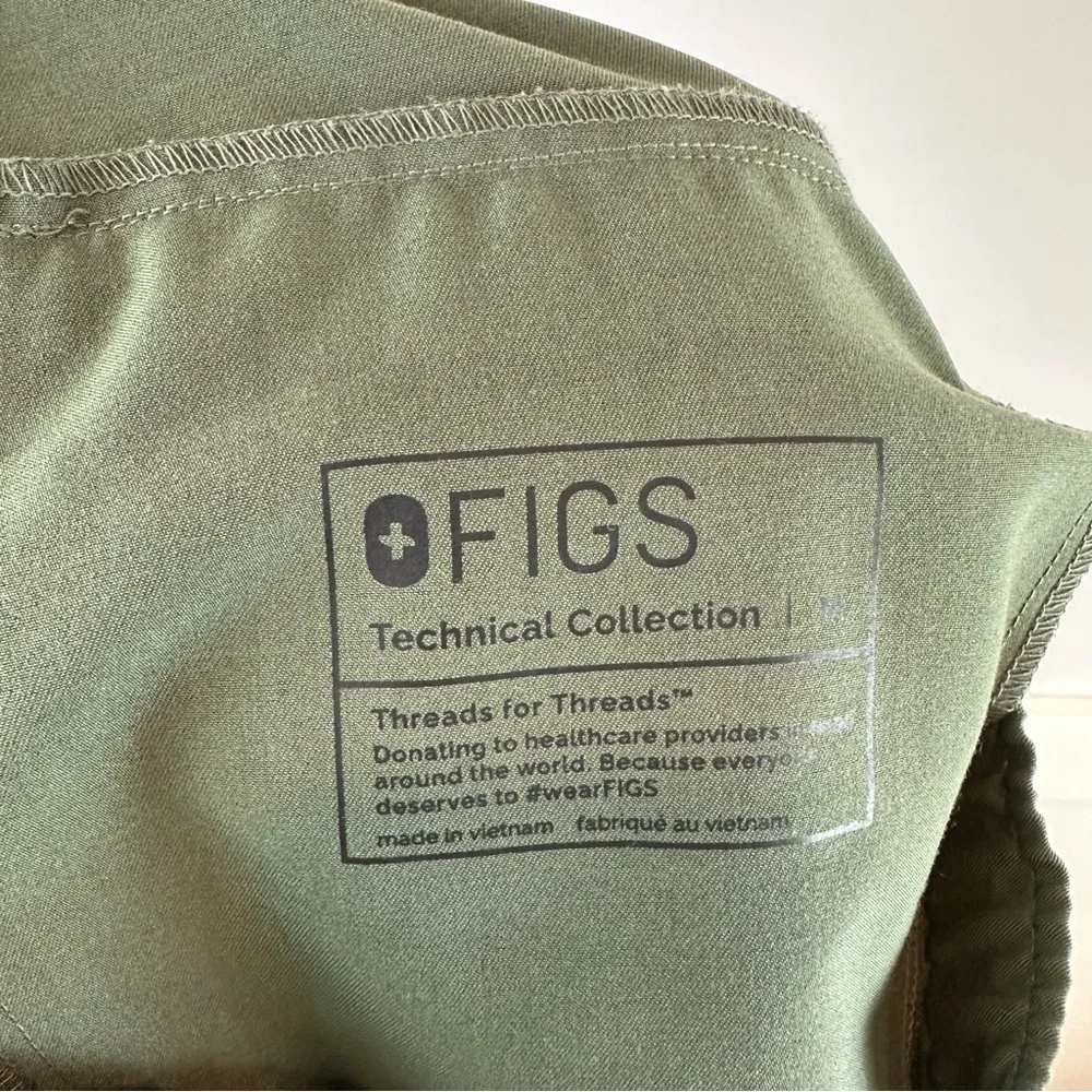 Figs Men’s Green Tansen Jogger Medical Nursing Scrub Pants Size Medium